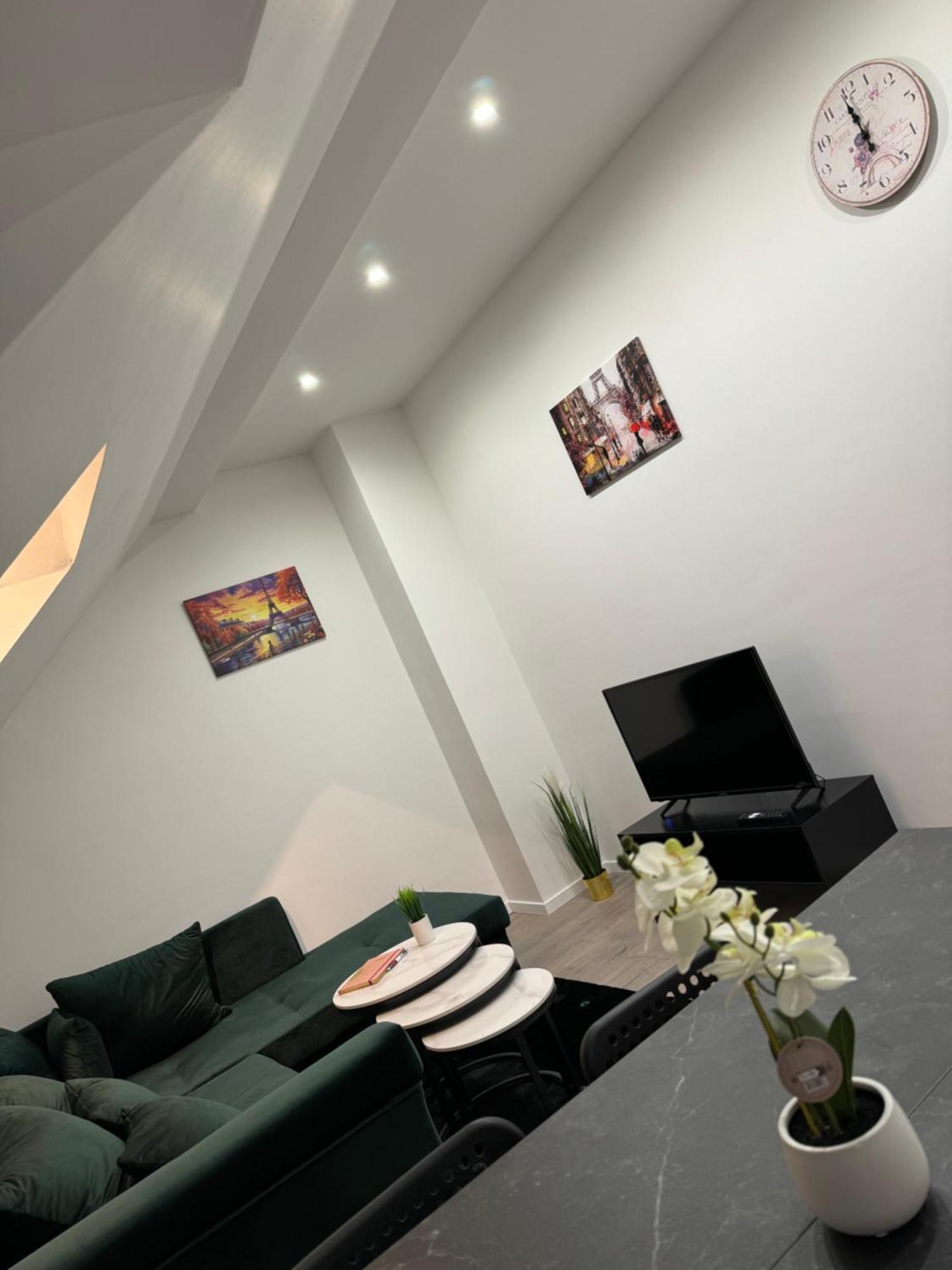 Paris By D&J Apartment'S Altenessen Nord Extérieur photo