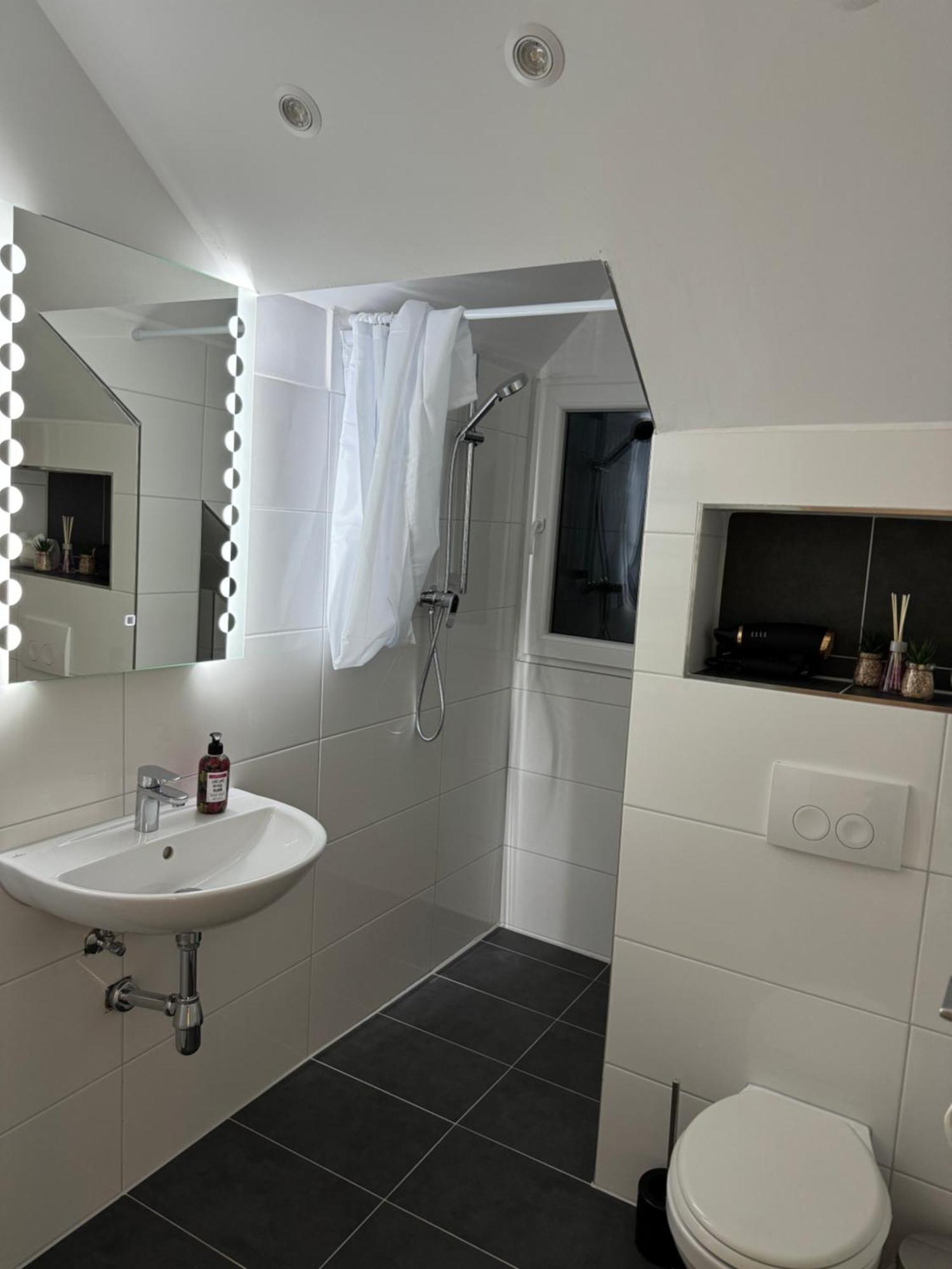 Paris By D&J Apartment'S Altenessen Nord Extérieur photo